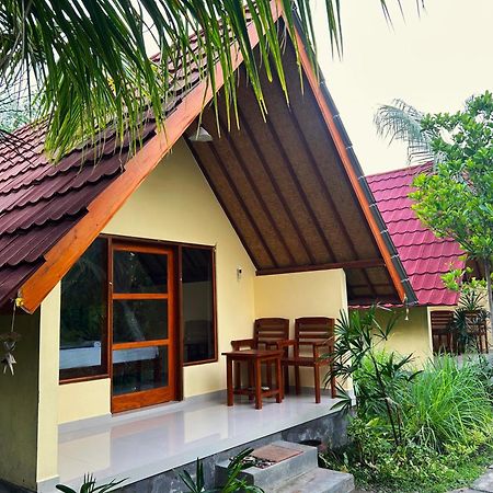 Hotel Toke Menjangan Banyuwedang Esterno foto