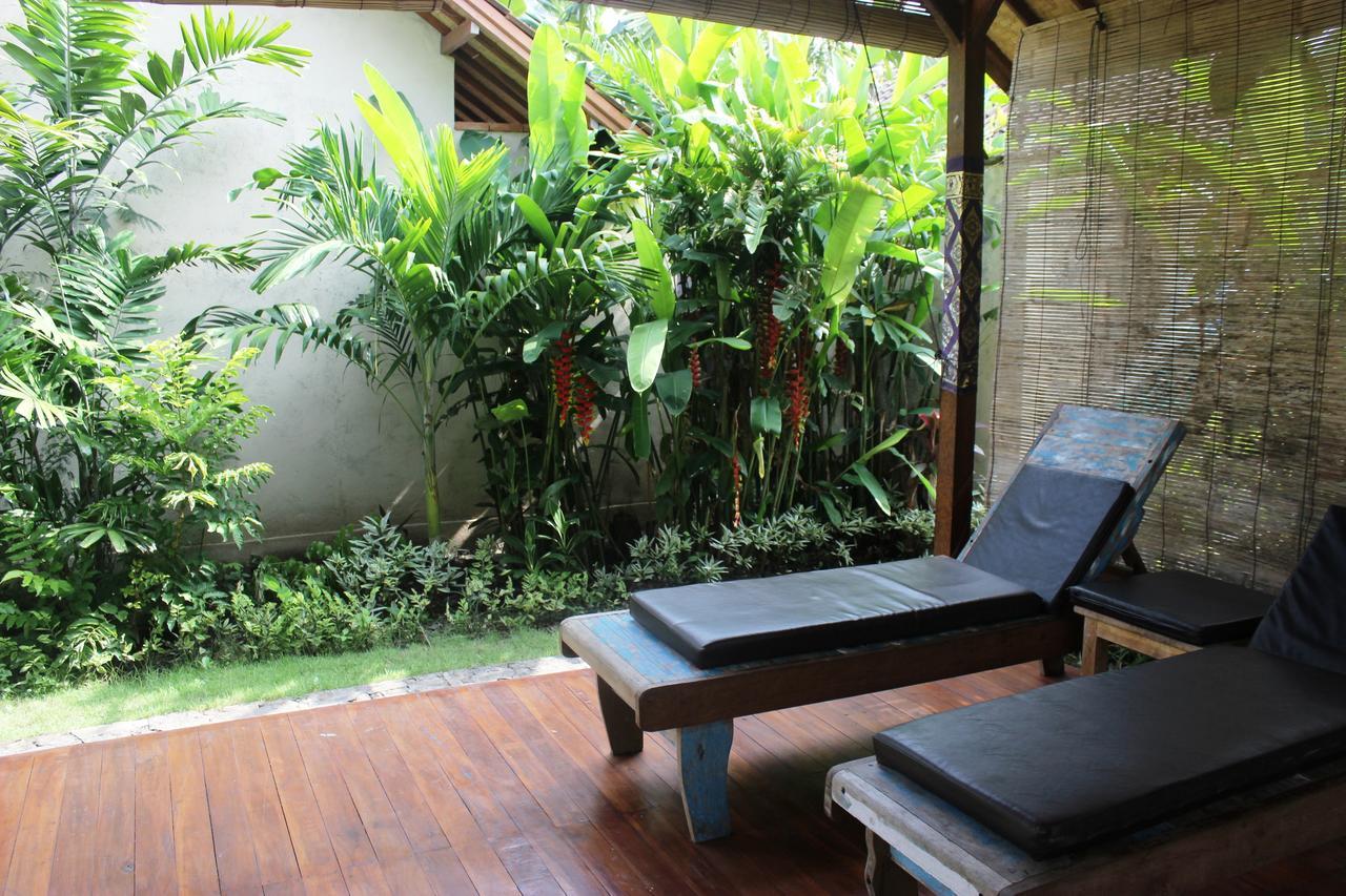 Hotel Toke Menjangan Banyuwedang Esterno foto